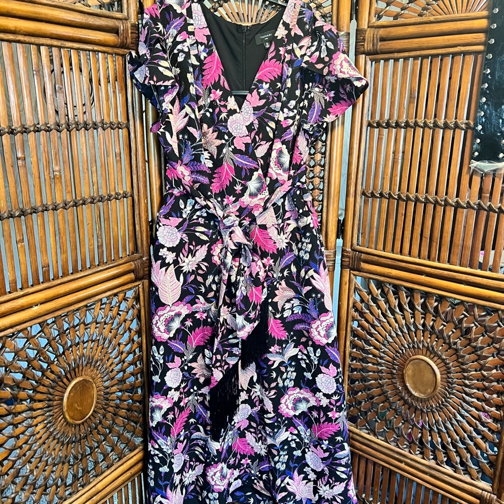 Tahari ASL Pink and White Flutter Sleeve Maxi Dress
